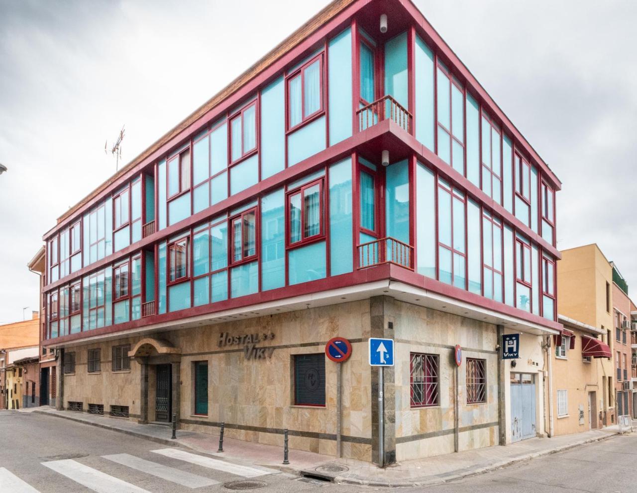 Hostal Viky Мадрид Экстерьер фото